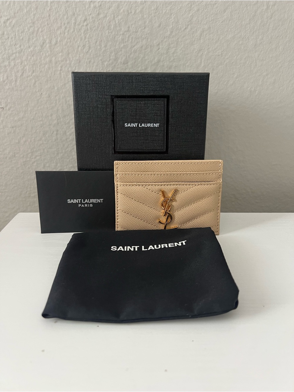 Saint Laurent Beige Leather YSL Logo Card Case - Picture 2 of 11